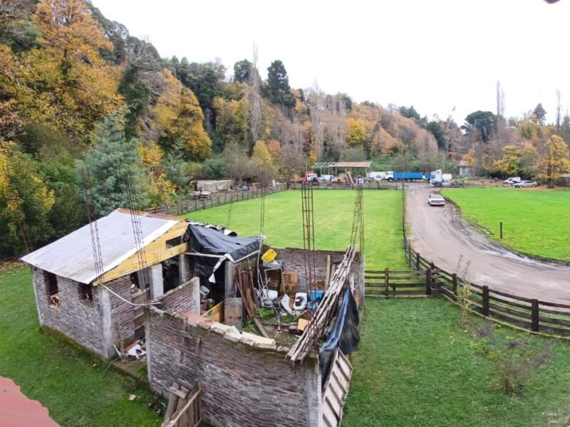 Lautaro, Casa 3 Pisos + Piscina