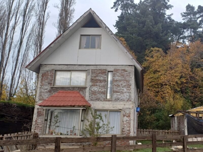 Lautaro, Casa 3 Pisos + Piscina