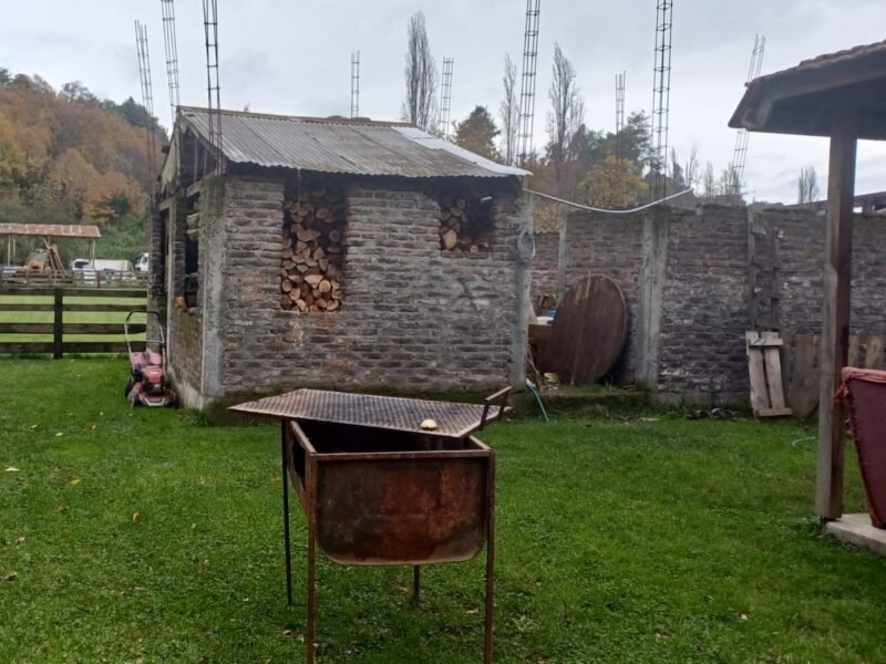 Lautaro, Casa 3 Pisos + Piscina
