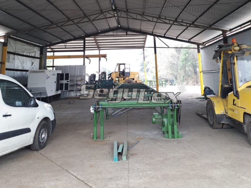 Se arriendan dos bodegas industriales, Lautaro