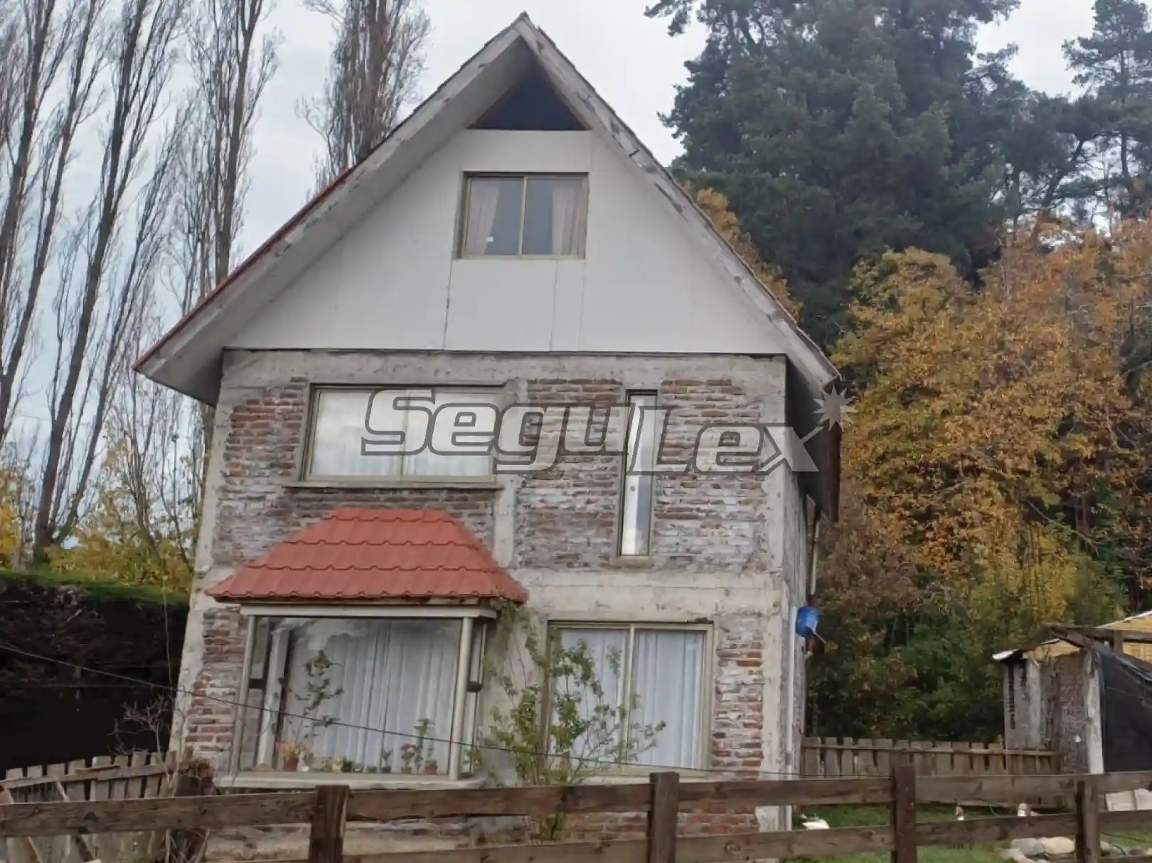 Casa de 3 pisos + piscina, Lautaro